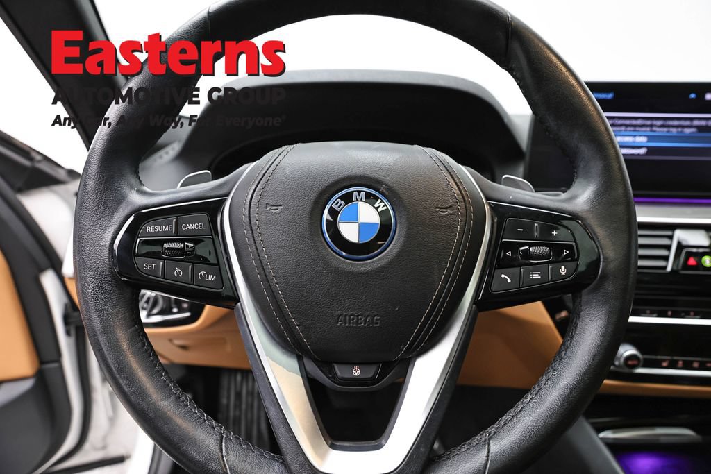 Used 2023 BMW 530e xDrive w/ Convenience Package AWD/4WD image 10