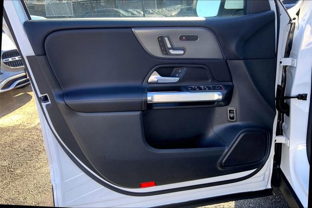 Certified 2023 Mercedes-Benz GLB 250 4MATIC image 18