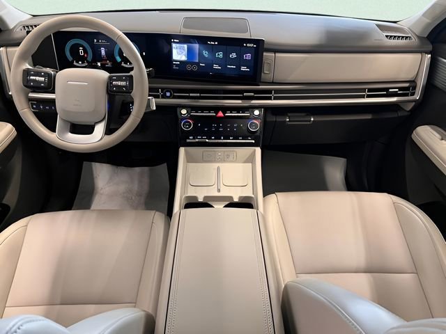 Used 2025 Hyundai Santa Fe SEL image 18