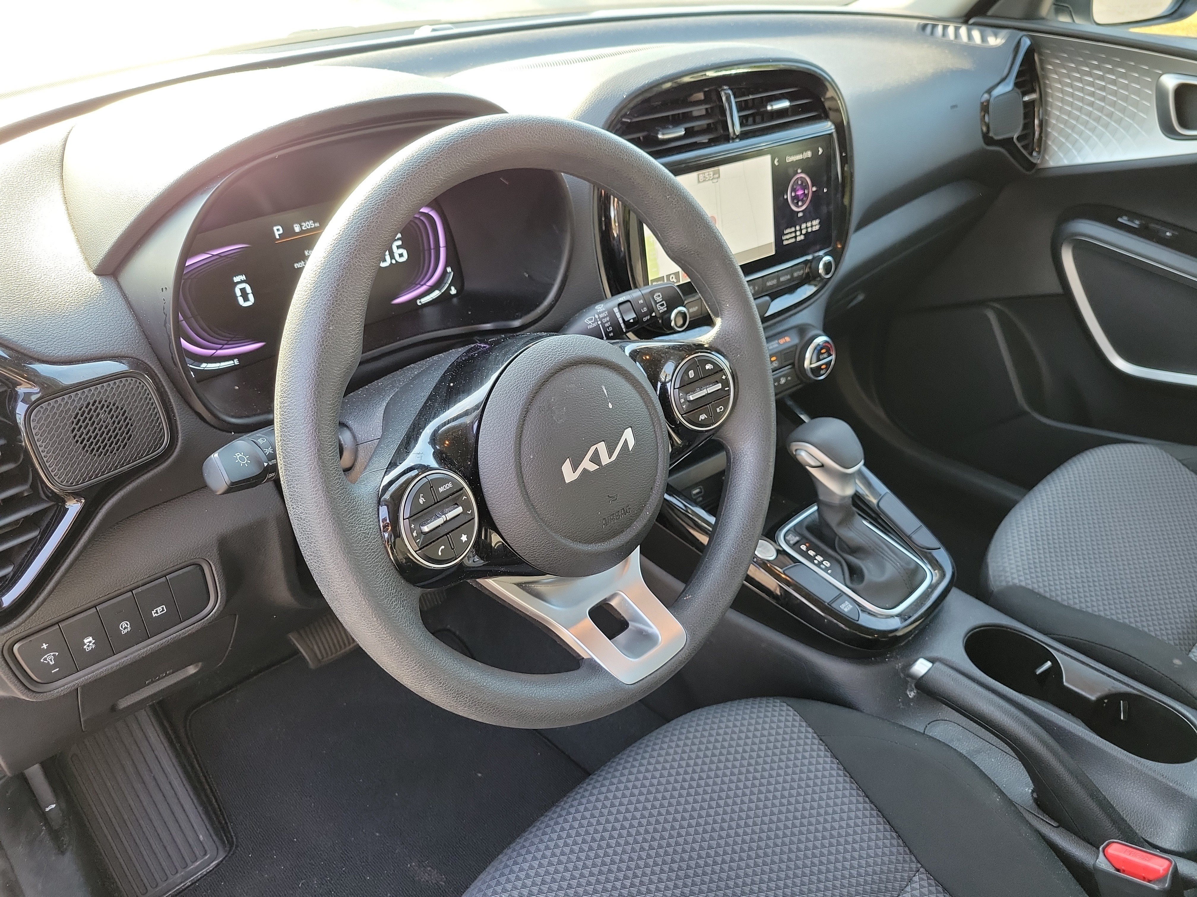 Certified 2025 Kia Soul S FWD image 19