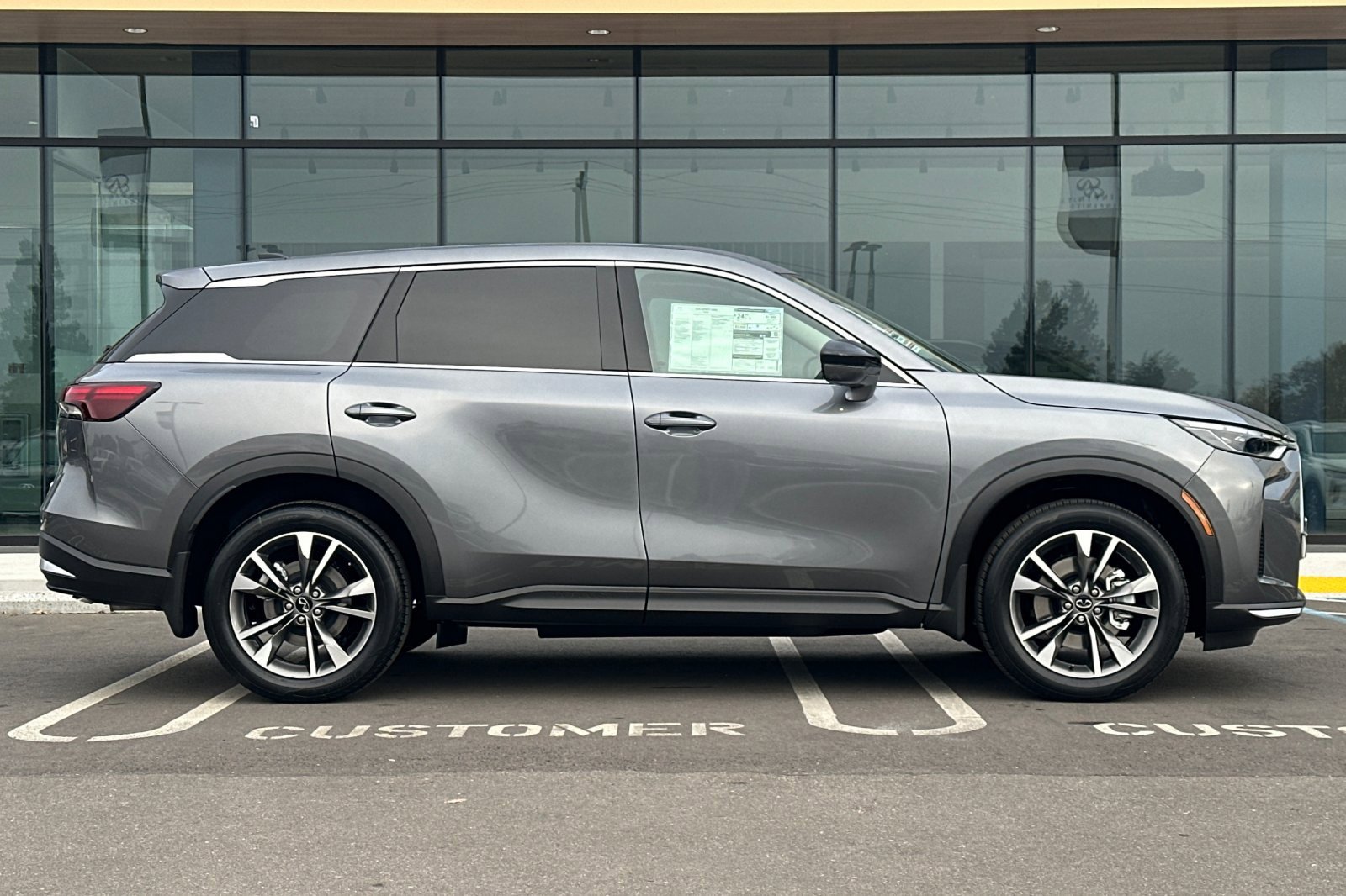 New 2026 INFINITI QX60 Pure w/ Cargo Package image 6