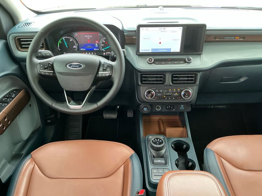 Used 2024 Ford Maverick Lariat image 17