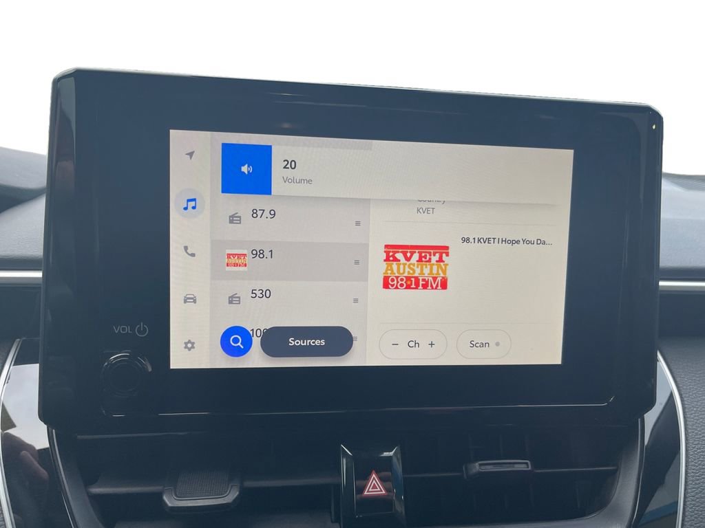 Used 2025 Toyota Corolla SE image 29