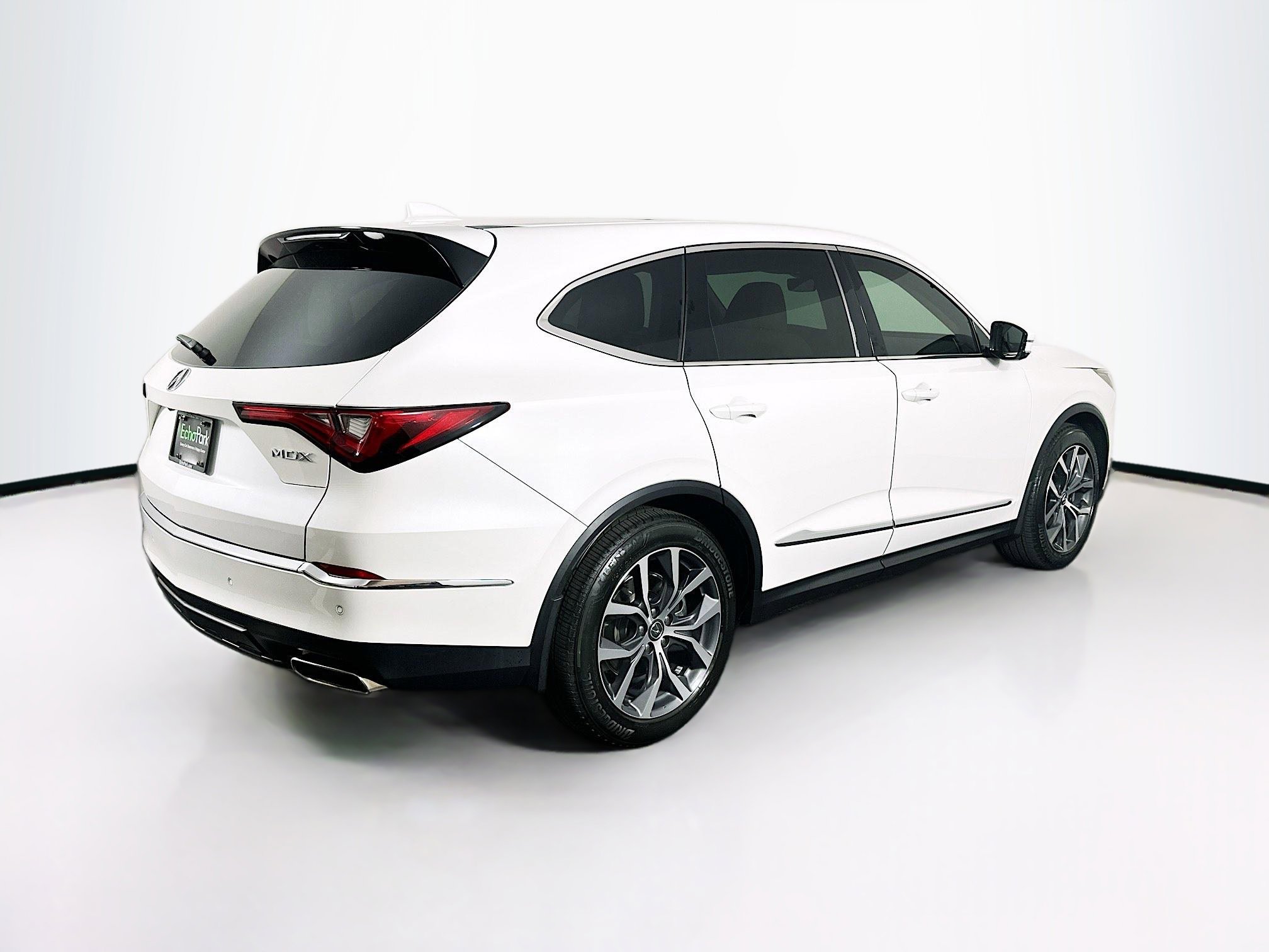 Used 2023 Acura MDX FWD w/ Technology Package image 9