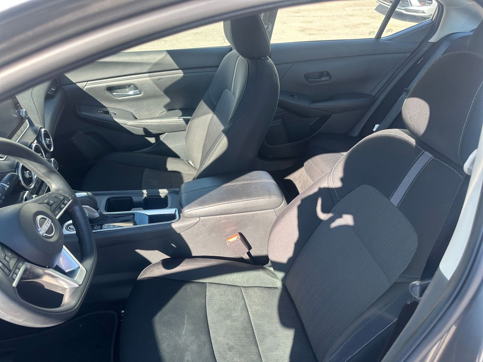 Used 2024 Nissan Sentra SV image 34