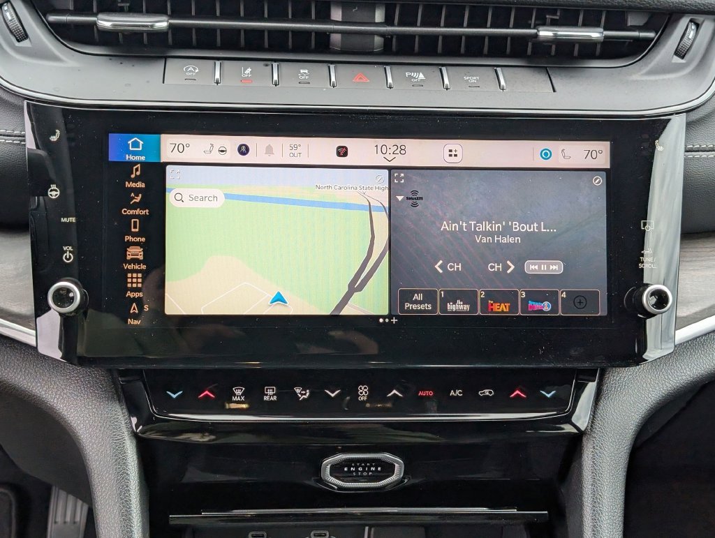 New 2026 Jeep Grand Cherokee Altitude RWD image 17