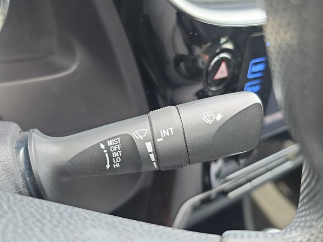 Used 2017 Toyota Corolla LE FWD image 22