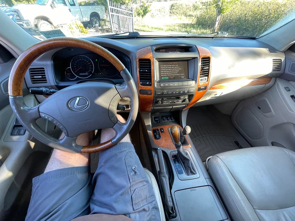 Used 2004 Lexus GX 470 AWD/4WD image 4