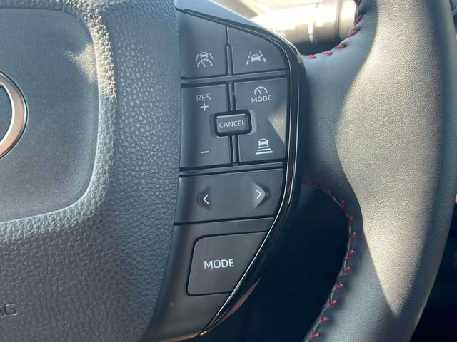Used 2026 Toyota Prius Plug-In Hybrid FWD image 21