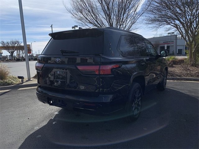 Used 2023 Toyota Sequoia Platinum image 8