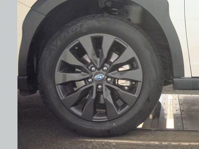 Used 2025 Subaru Outback Onyx Edition AWD/4WD image 18