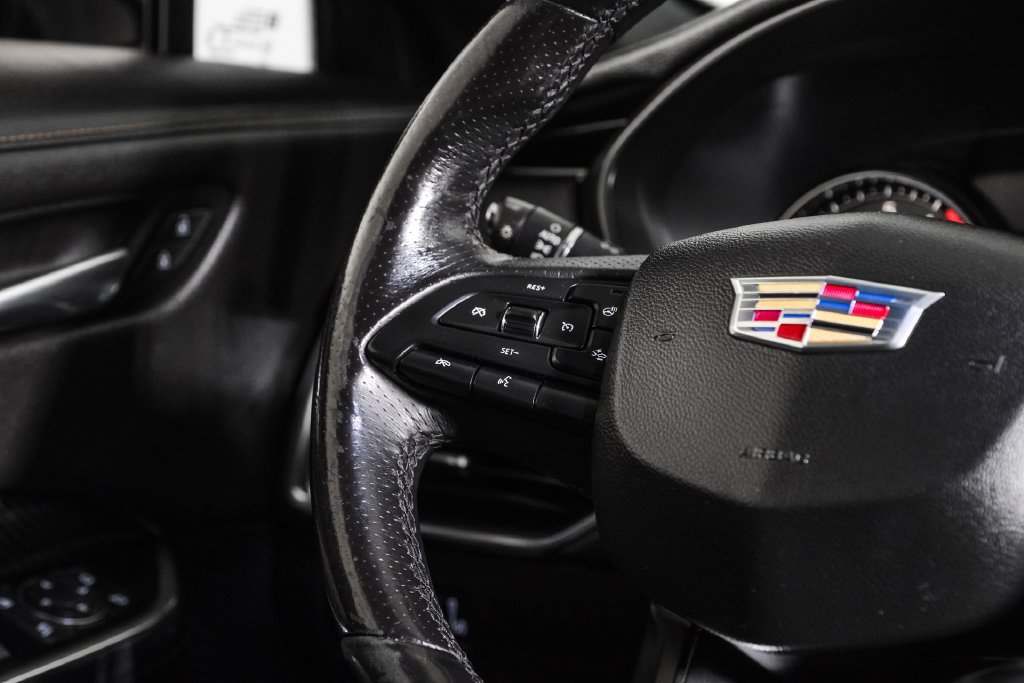 Used 2019 Cadillac XT4 Sport FWD image 12