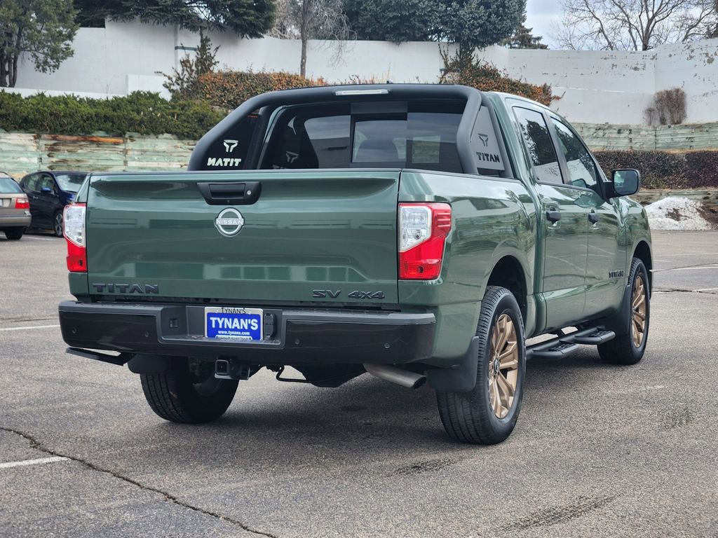 Used 2024 Nissan Titan SV w/ SV Bronze Edition Package image 3