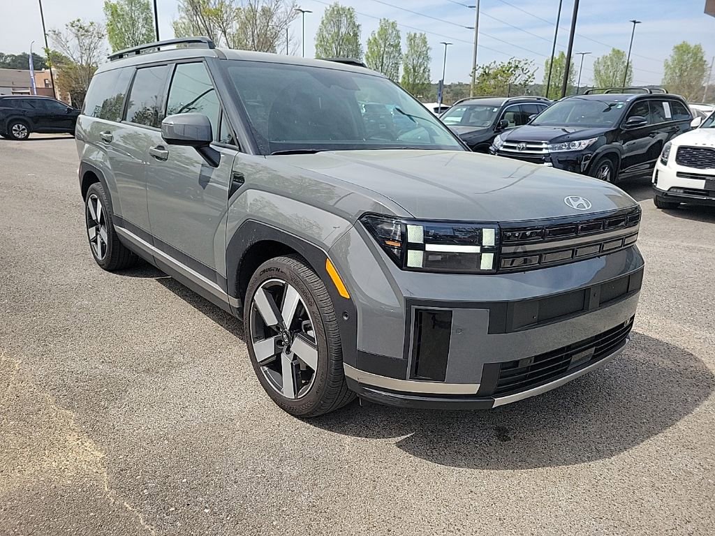 Used 2024 Hyundai Santa Fe Limited image 2