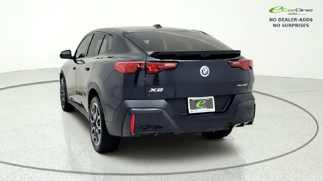 Used 2026 BMW X2 xDrive28i AWD/4WD image 7