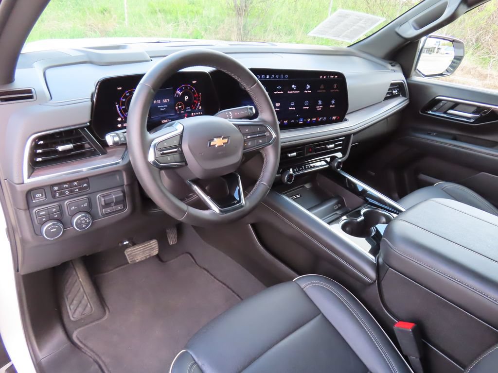 Certified 2025 Chevrolet Tahoe Premier w/ Sun And Tow Package AWD/4WD image 24
