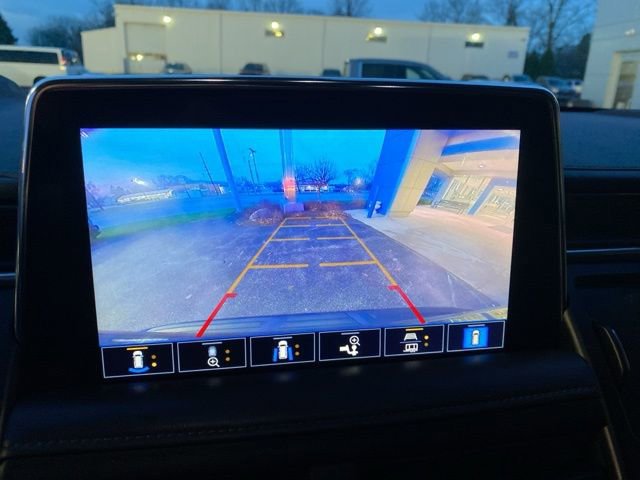 Used 2021 Chevrolet Tahoe High Country w/ Premium Package image 24