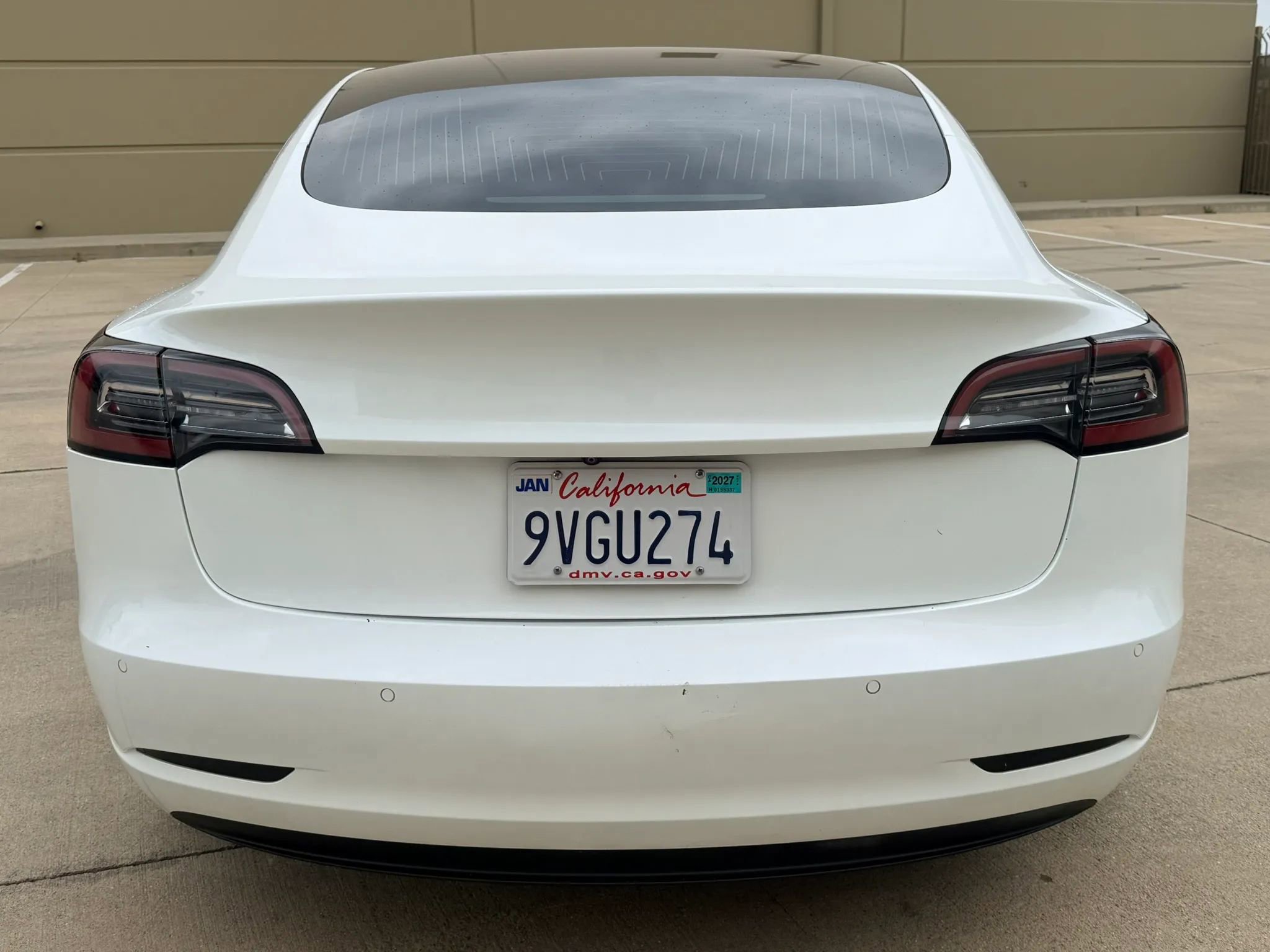 Used 2020 Tesla Model 3 Standard Range RWD image 6