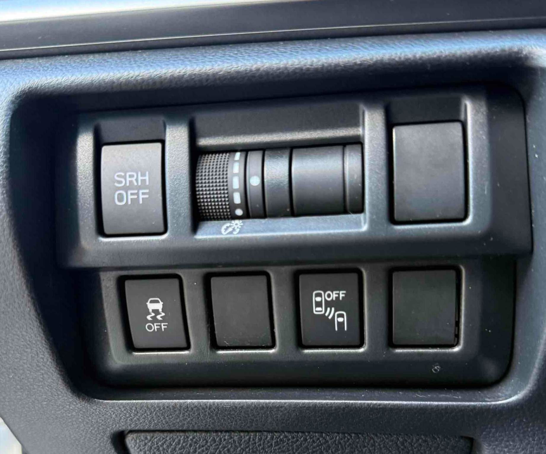 Used 2018 Subaru Crosstrek 2.0i Limited AWD/4WD image 22