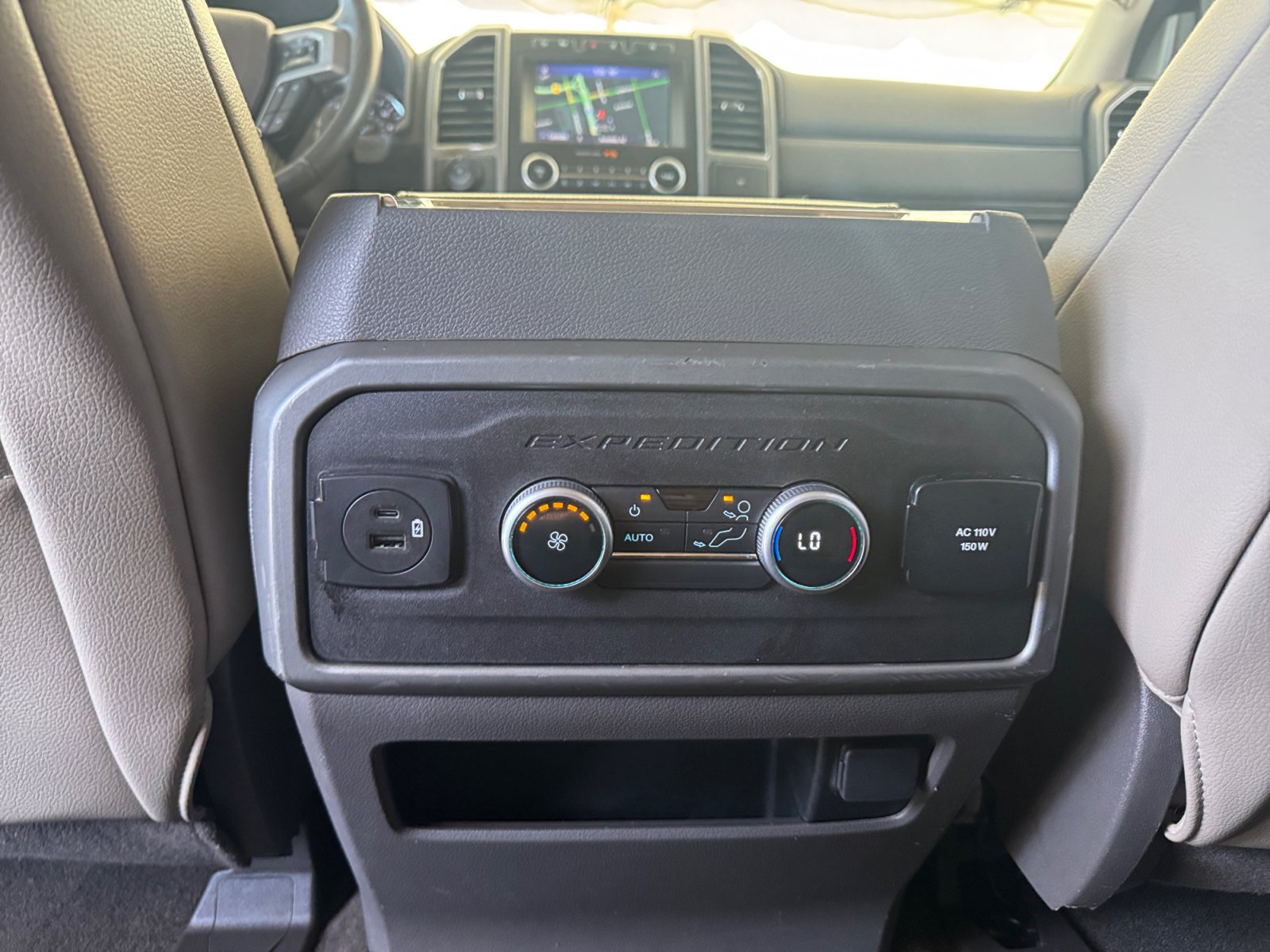 Used 2021 Ford Expedition XLT AWD/4WD image 27