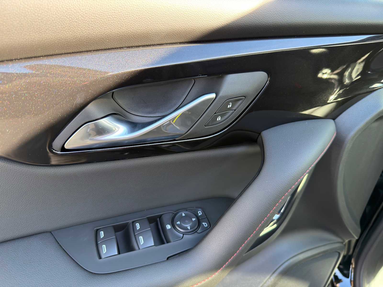 New 2026 Chevrolet Blazer RS w/ Driver Confidence II Package image 25