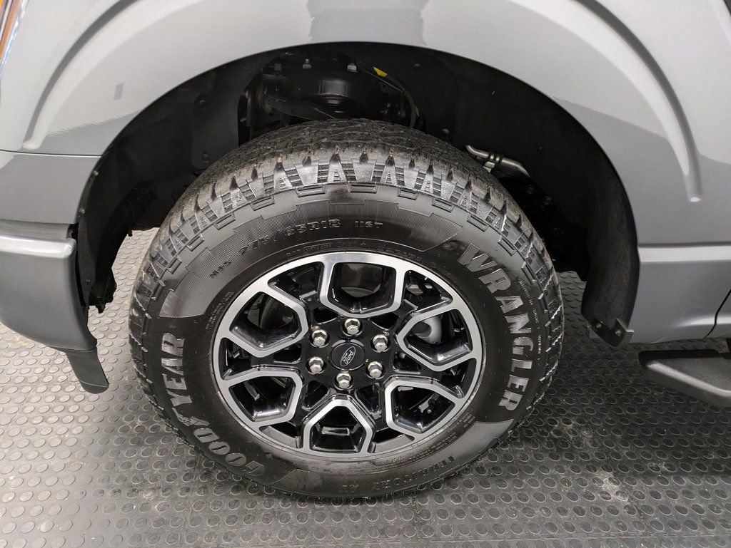 Used 2023 Ford F150 XLT w/ Equipment Group 302A High image 7