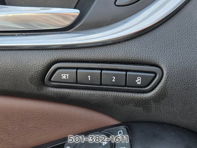 Used 2019 Buick Enclave Avenir w/ Avenir Technology Package FWD image 31