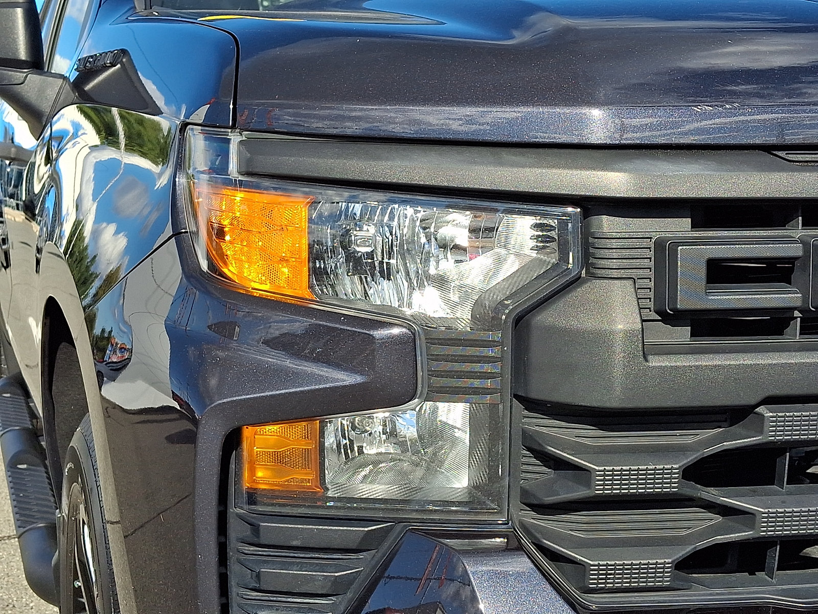 Used 2023 Chevrolet Silverado 1500 Custom w/ LPO, Dark Essentials Package AWD/4WD image 10