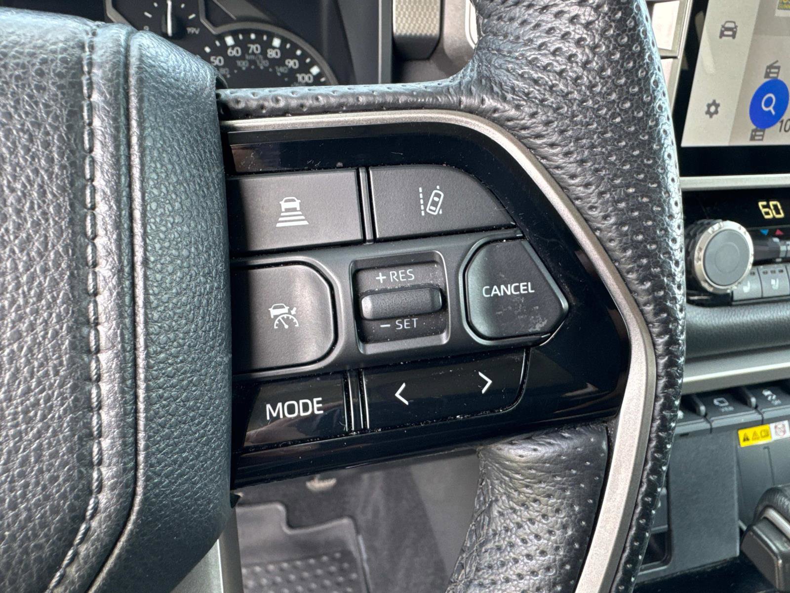 Used 2022 Toyota Tundra Limited AWD/4WD image 32