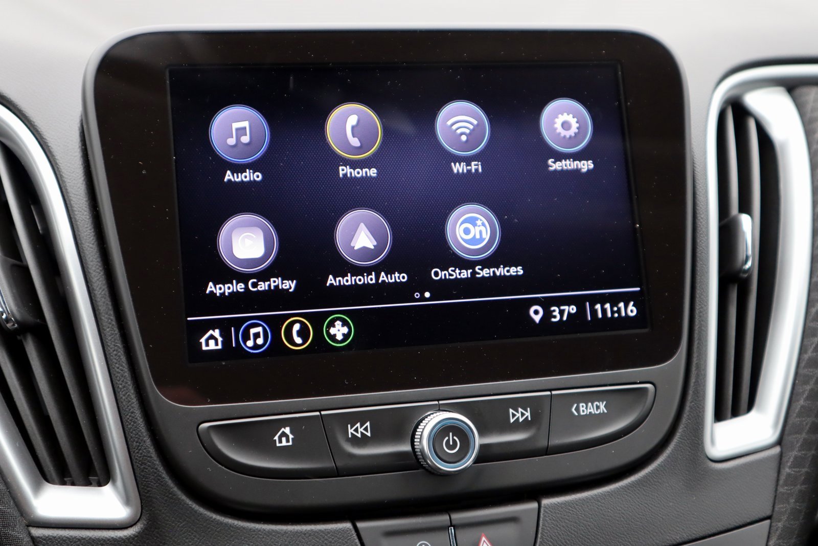 Used 2024 Chevrolet Malibu LS image 23