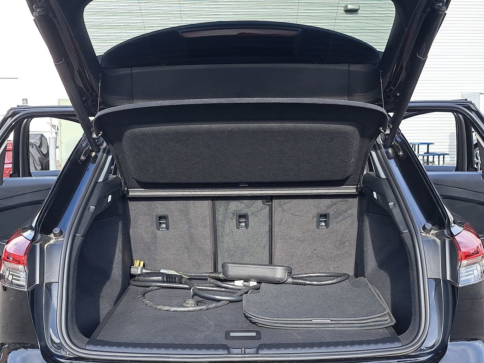 Certified 2023 Audi Q4 e-tron Premium Plus w/ Premium Plus image 12