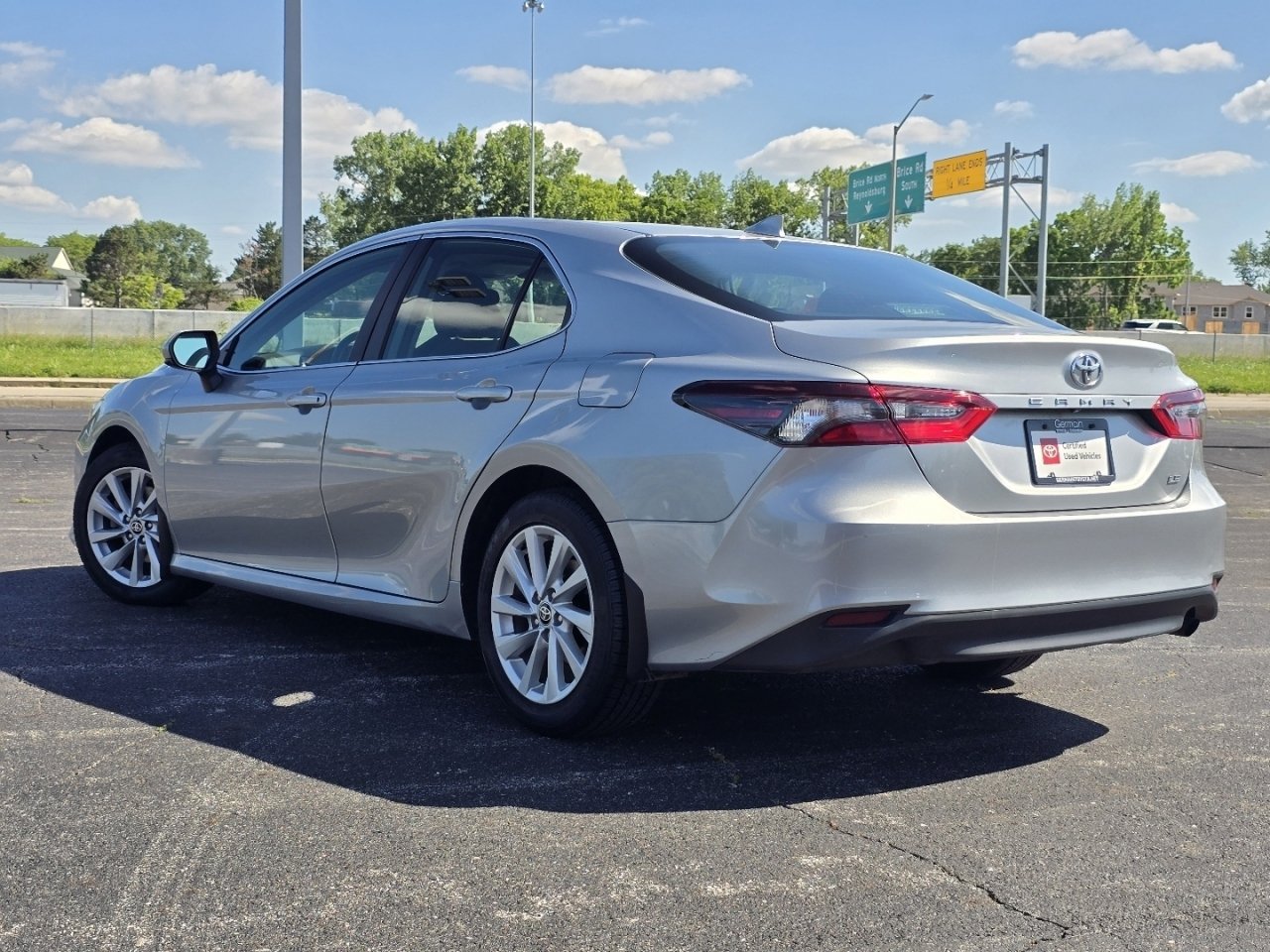 Certified 2023 Toyota Camry LE FWD image 12