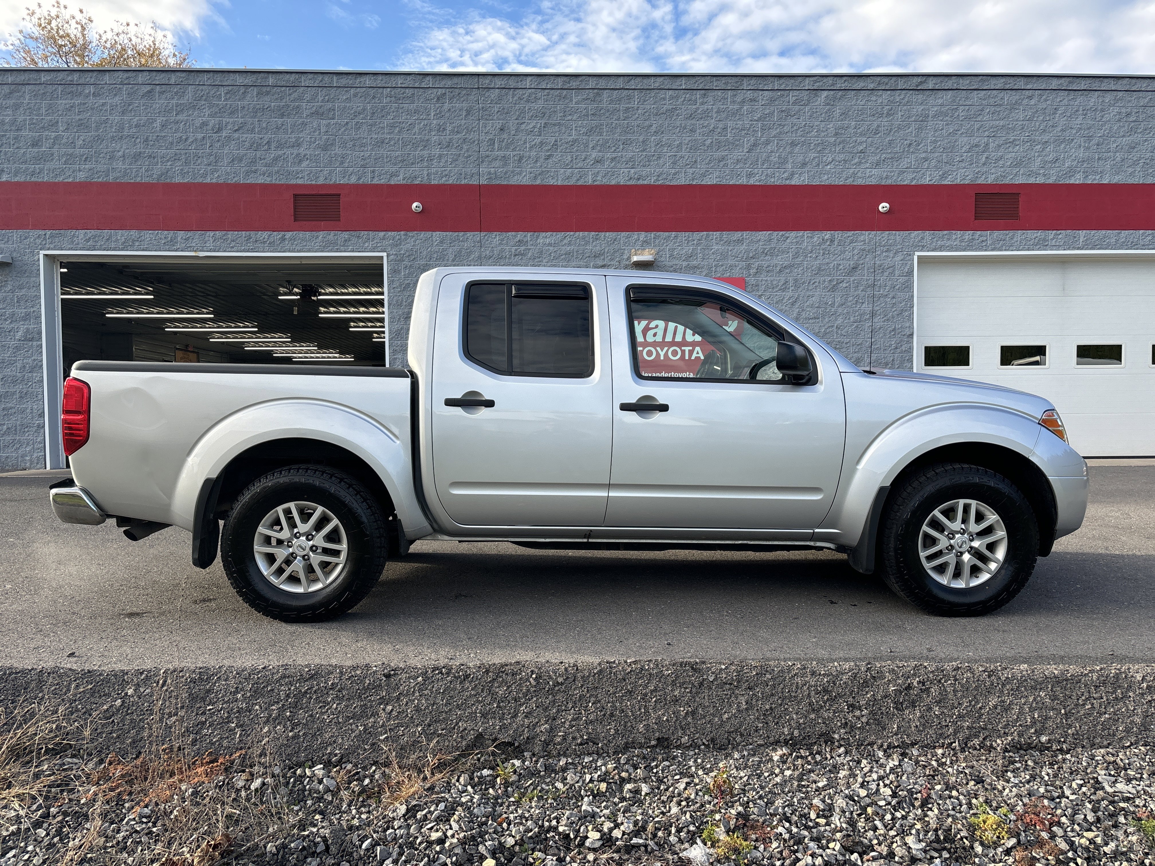 Used 2019 Nissan Frontier SV video 2