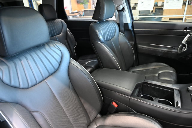 Used 2023 Hyundai Palisade Limited AWD/4WD image 8