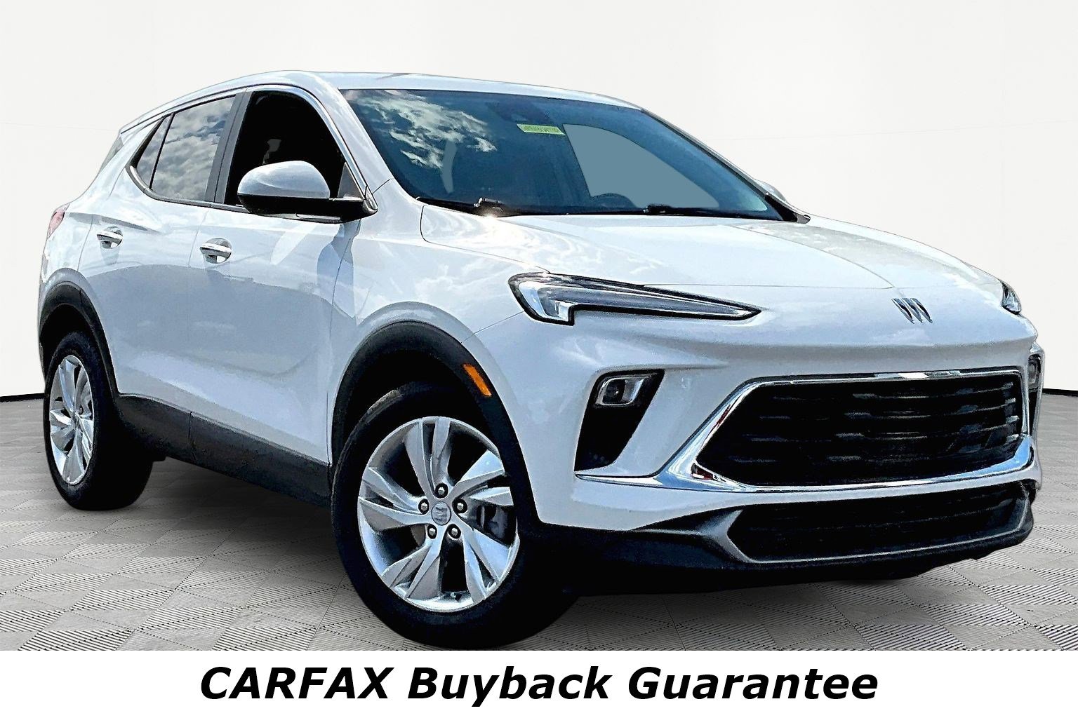 Used 2024 Buick Encore GX Preferred FWD image 3
