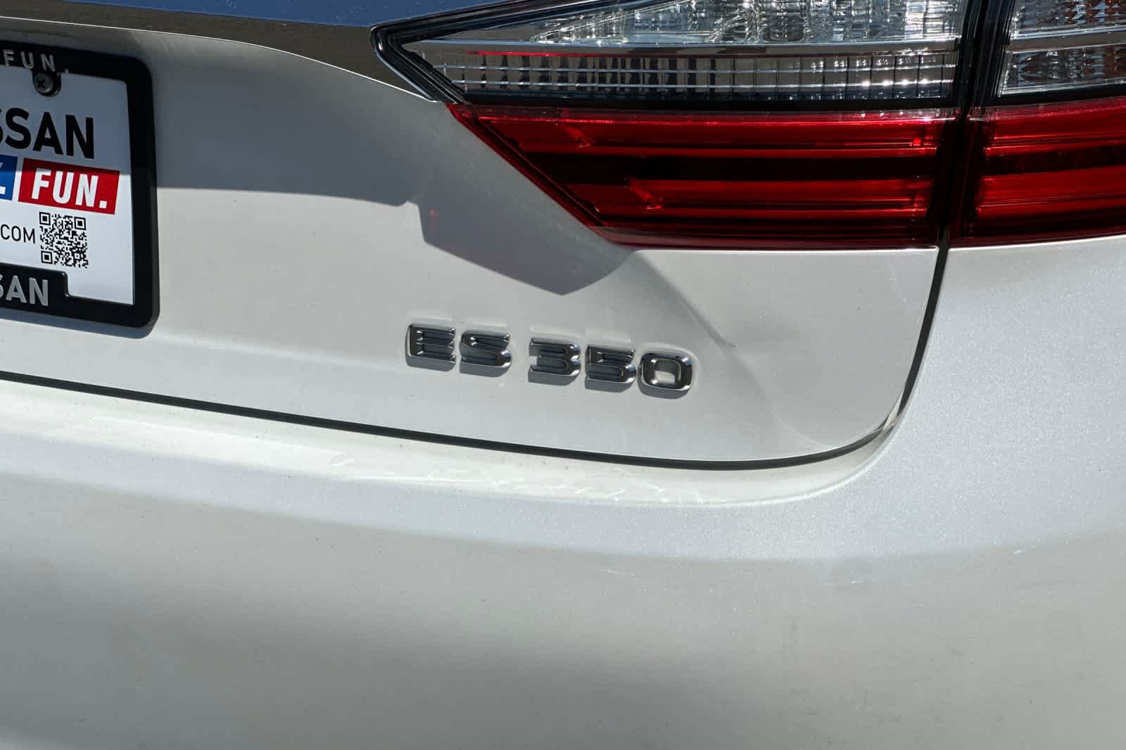 Used 2016 Lexus ES 350 FWD image 26