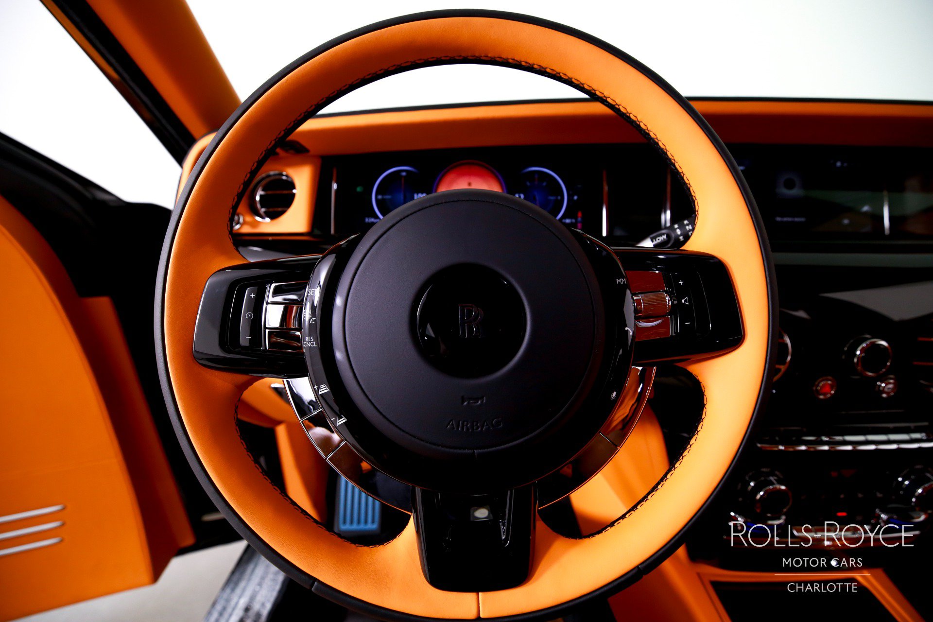 New 2027 Rolls-Royce Phantom Sedan RWD image 15