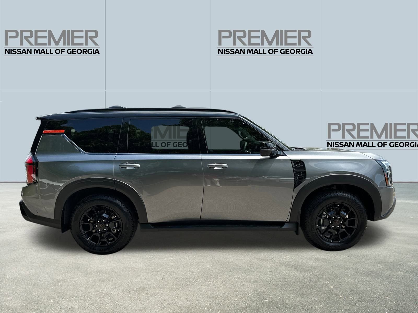 New 2025 Nissan Armada PRO-4X AWD/4WD image 4