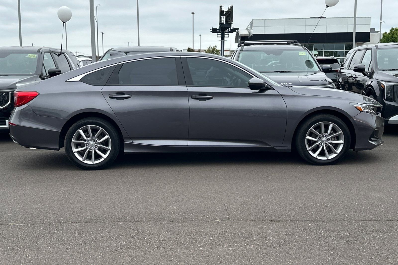 Used 2021 Honda Accord LX image 3