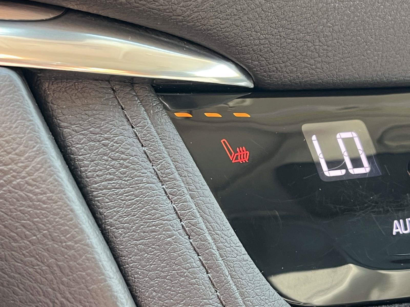 Used 2019 Cadillac XT5 Luxury FWD image 28