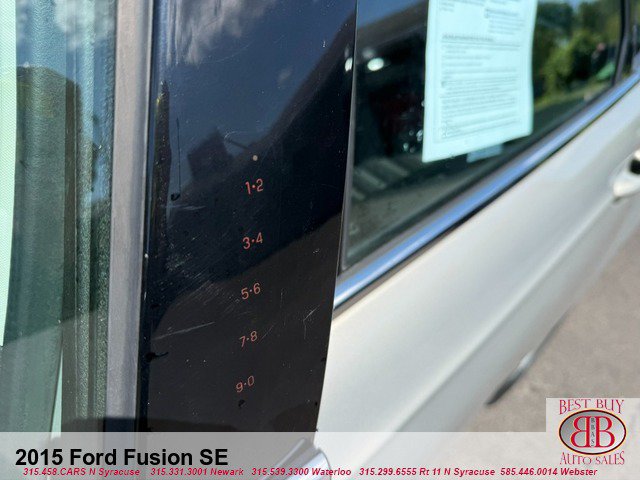 Used 2015 Ford Fusion SE FWD image 10