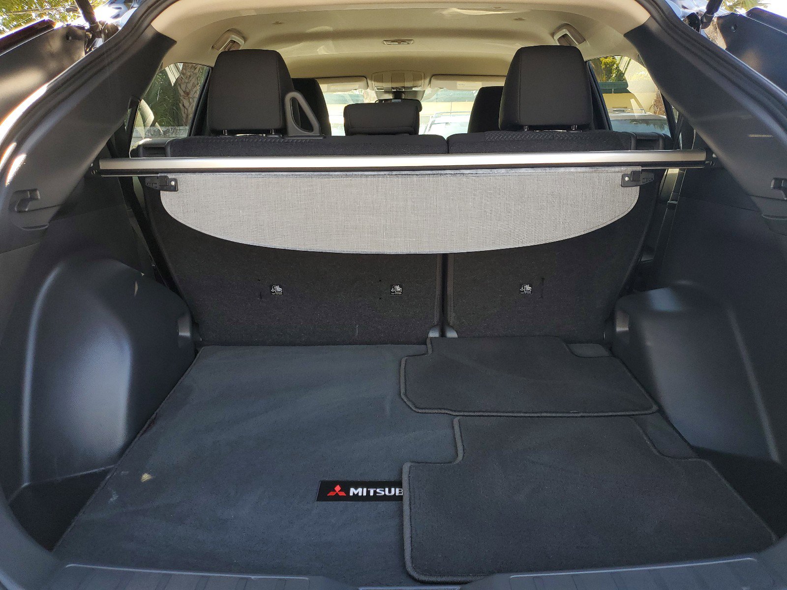 Used 2024 Mitsubishi Eclipse Cross LE image 14