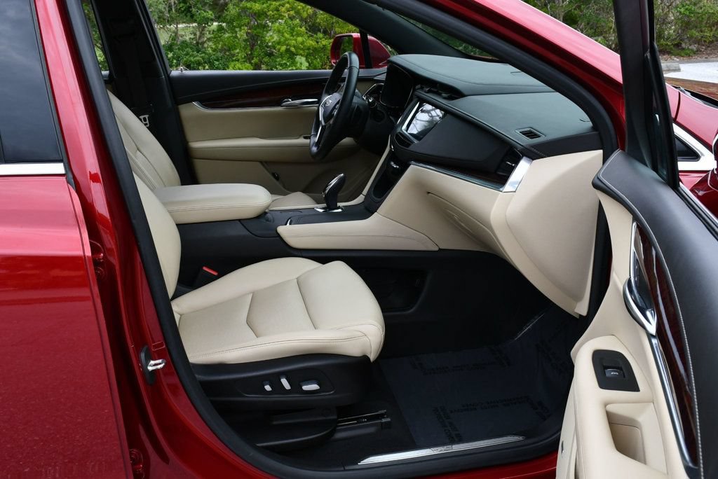 Used 2019 Cadillac XT5 Luxury FWD image 42