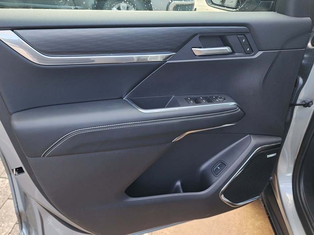 New 2026 GMC Acadia Elevation image 13