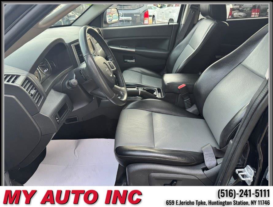 Used 2010 Jeep Grand Cherokee Laredo image 25