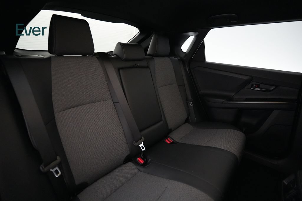 Used 2026 Toyota bZ FWD image 5