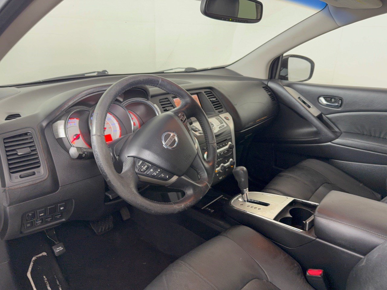 Used 2009 Nissan Murano SL w/ Technology Pkg FWD image 4