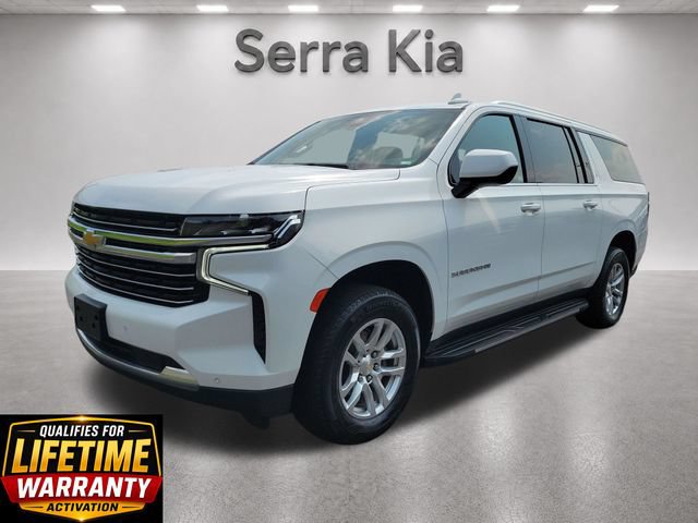 Used 2024 Chevrolet Suburban LT RWD image 1