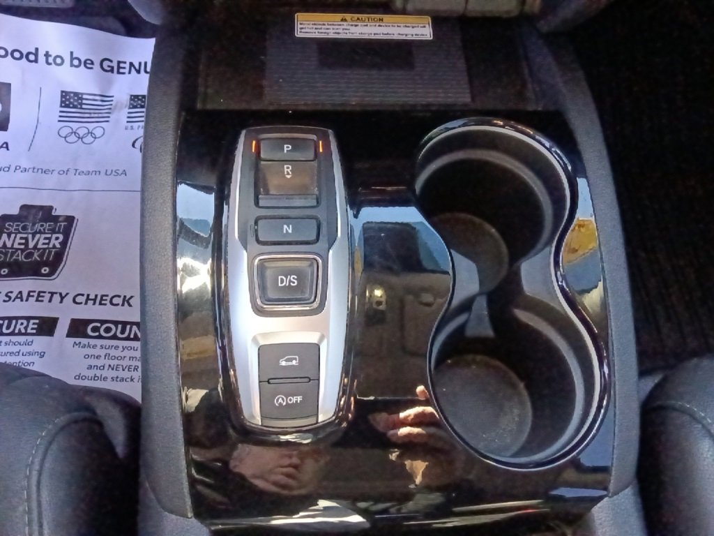 Used 2021 Honda Pilot Elite image 25