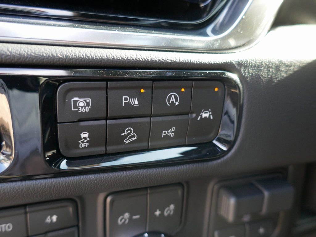 New 2026 GMC Yukon Denali w/ Denali Reserve Package image 21